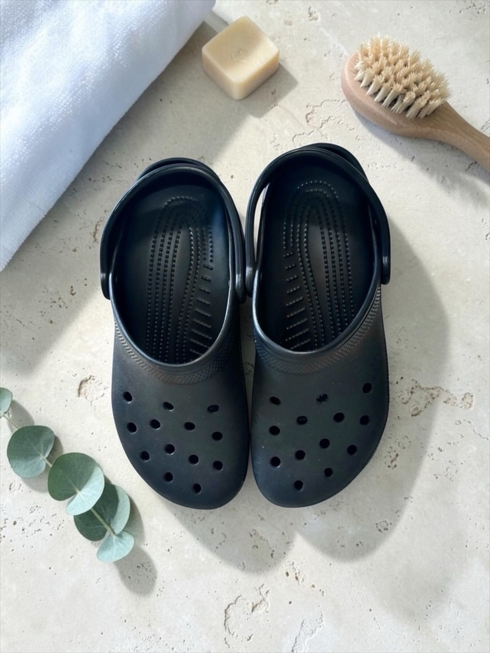 Crocs Classic Clog – Black – M8 W10 — Women’s Size 10 (EUC) - Picture 2 of 15